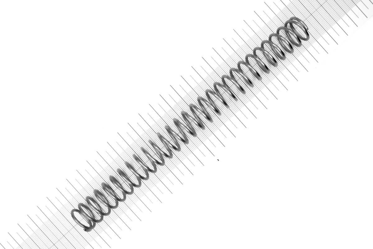 druckfeder gutekunst vd 247d 08 d2 d20 l77.5 edelstahl.jpg