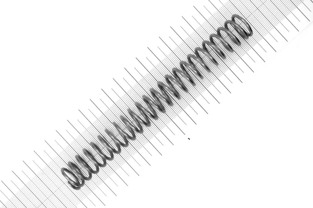 druckfeder gutekunst vd 252 d2 d18 l145 edelstahl.jpg
